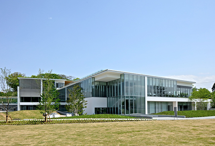長野県立美術館